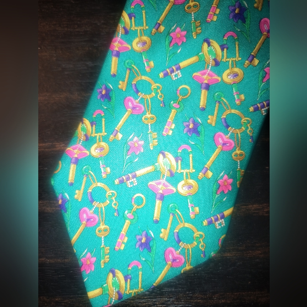 🆕Leonard Paris Teal Silk Scarf with Key & Floral Print - Made in Italy